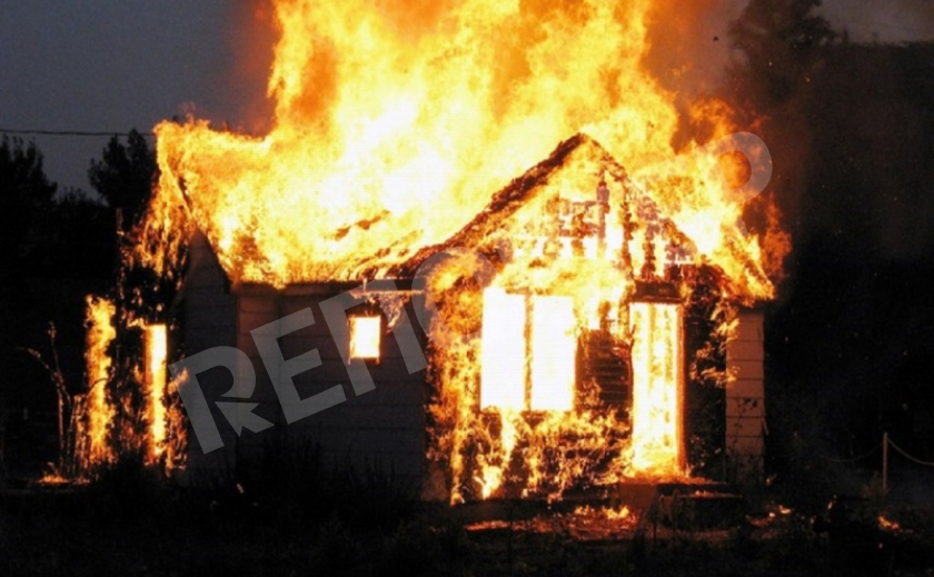 На Днепропетровщине во время пожара сгорела женщина