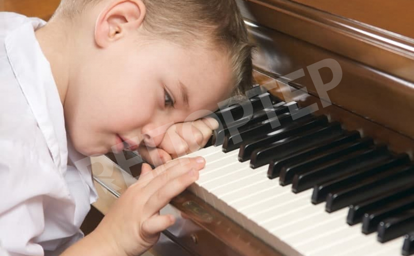 Филатов забрал у малоимущих детей возможность учиться музыке