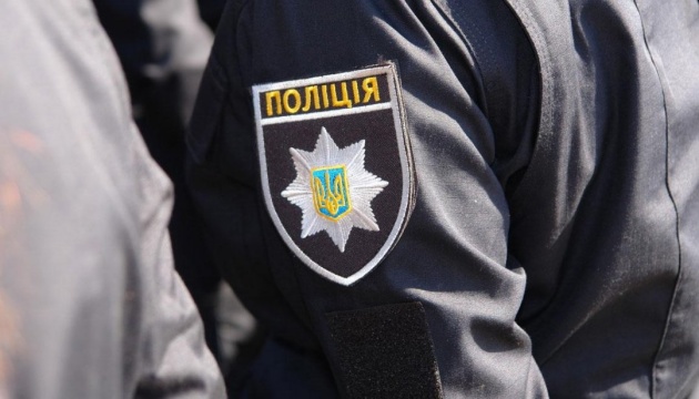 На Днепропетровщине полиция разыскивает вооруженного преступника