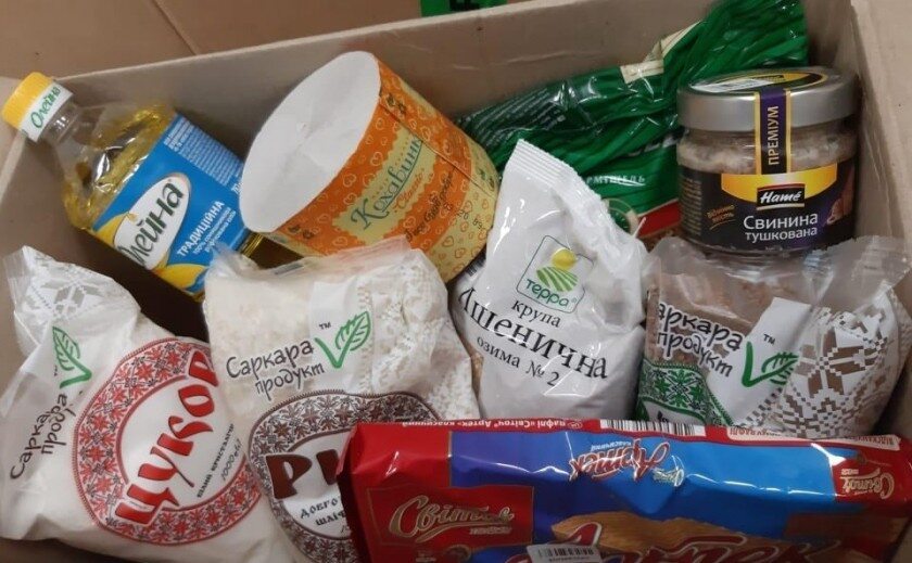 В Днепре 400 пенсионеров получили «подвешенные» наборы
