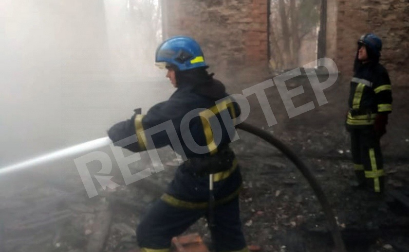 В Днепре на пожаре мужчина получил ожоги ног