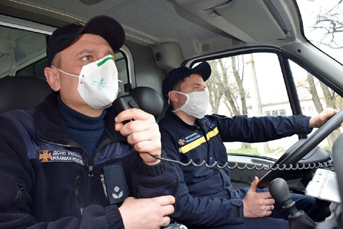 На Днепропетровщине про карантин узнают даже плохо слышащие