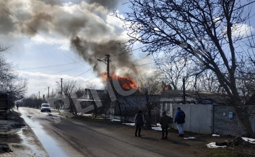 В Днепре полыхал жилой дом
