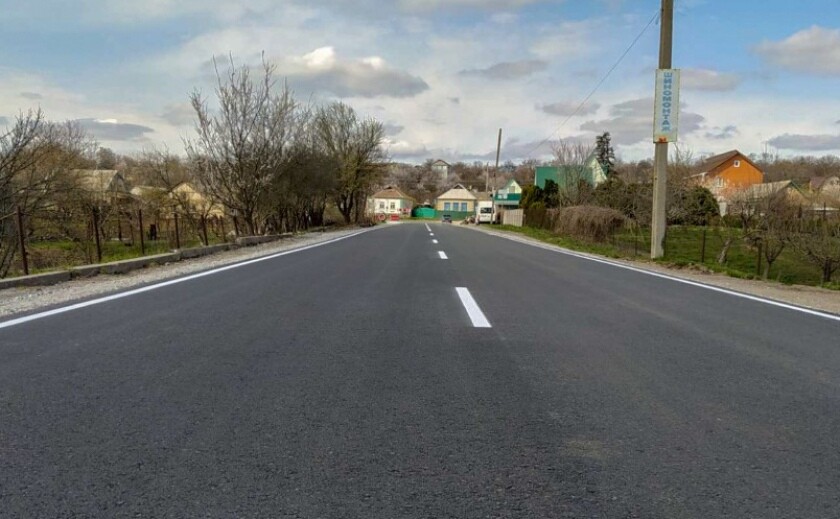 Аж блестит! На Днепропетровщине капитально отремонтировали важную дорогу