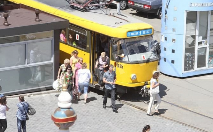 В Днепре дорожает проезд в троллейбусах, трамваях и метро
