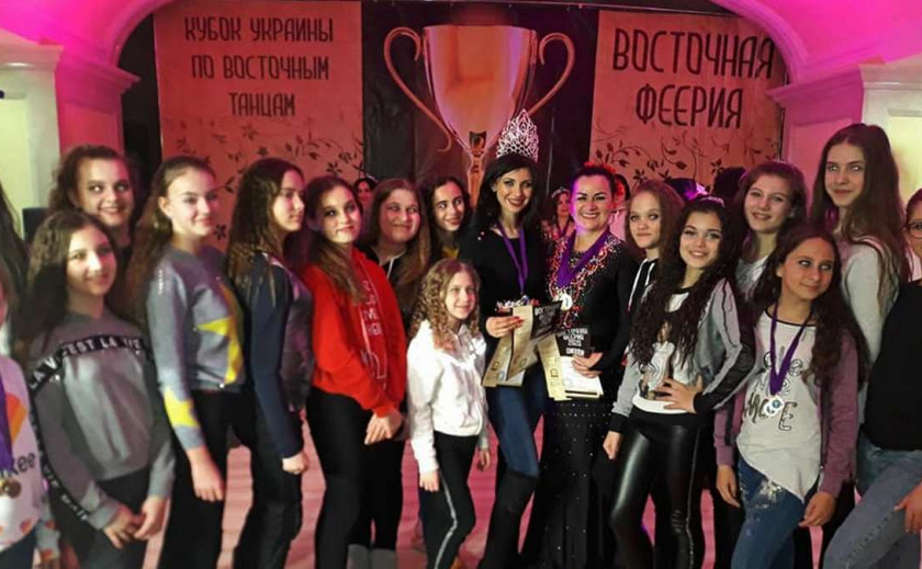 Никопольские танцовщицы завоевали более ста призовых мест ФОТО