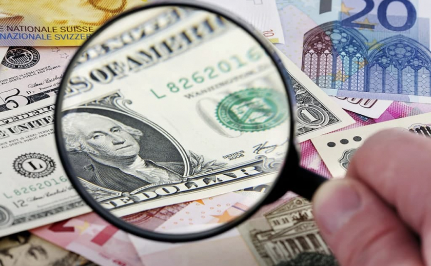 Законопроект №5851: в Украине хотят ввести надзор за валютными счетами
