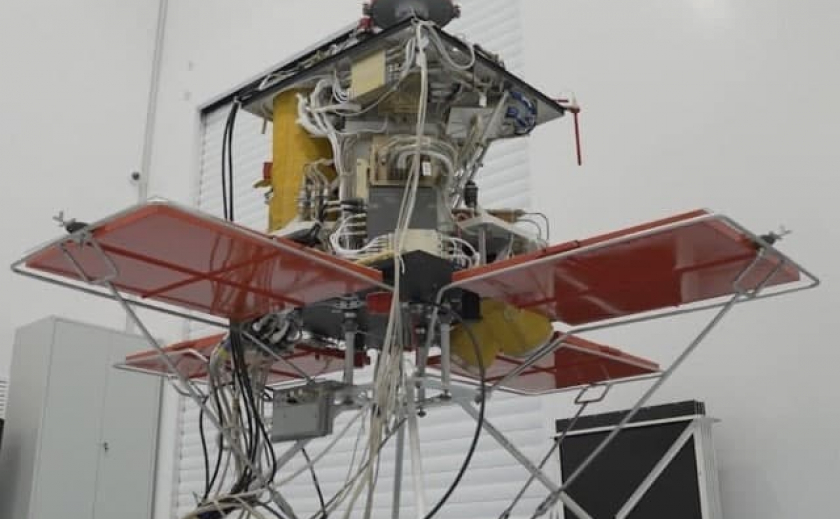 Ученые НАН Украины испытали спутник «Січ-2-30» на магнитоизмерительном стенде в Харькове