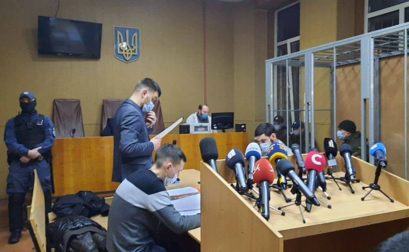 Дело «днепровского стрелка»: адвокат Артемия Рябчука считает своего подзащитного жертвой