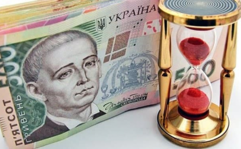 Кредиты, коммуналка, алименты: куда и сколько должны украинцы