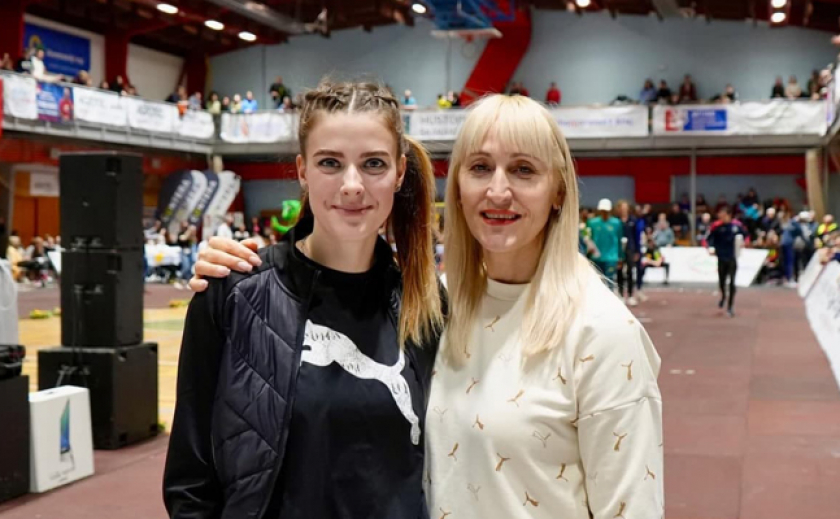 Легкоатлетка Ярослава Магучих из Днепра завоевала «бронзу» на турнире в Чехии