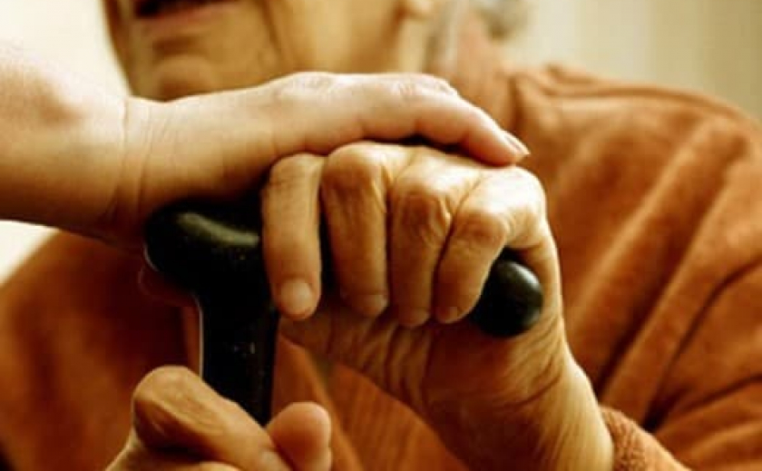 В Днепре доверчивая пенсионерка попалась на «крючок» иностранца