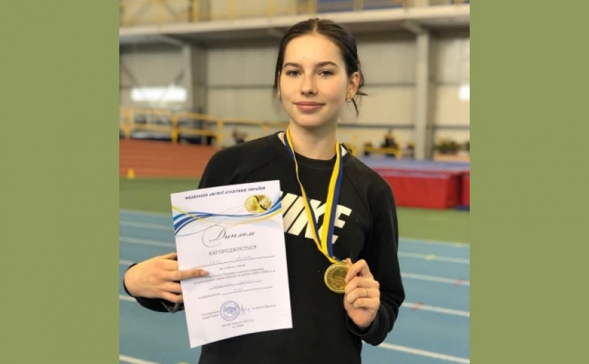 Легкоатлетка из Днепра Алена Часс выиграла юниорский чемпионат в Сербии