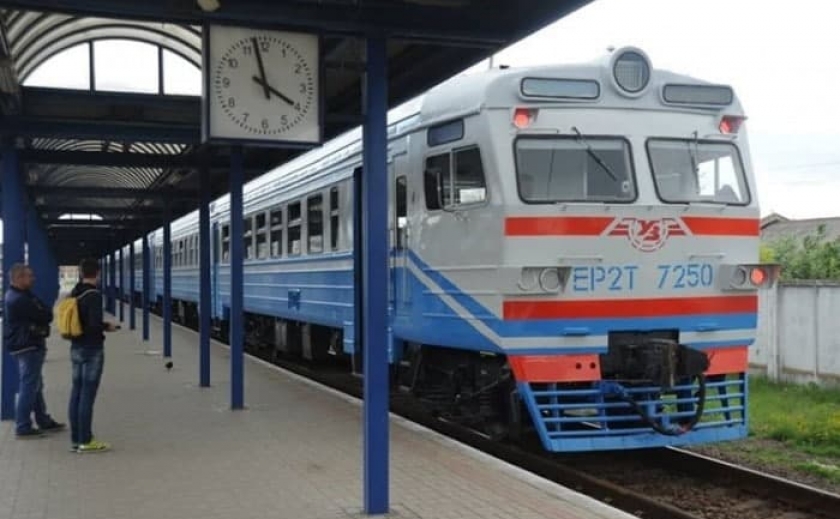 «Укрзалізниця» рассказала, как курсируют пригородные поезда по Украине