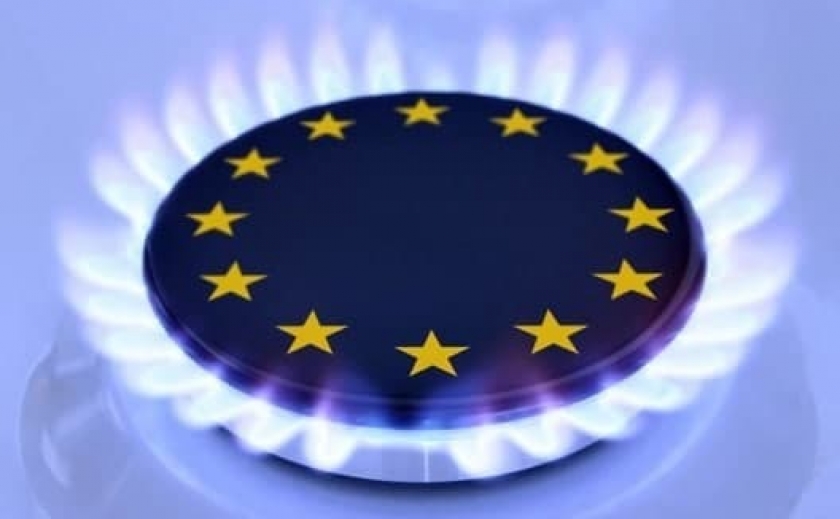 В Европе цена газа превысила планку в 2 700 долларов за кубометр