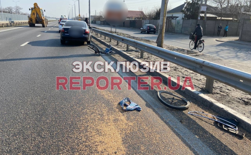 Под Днепром водитель иномарки сбил насмерть женщину
