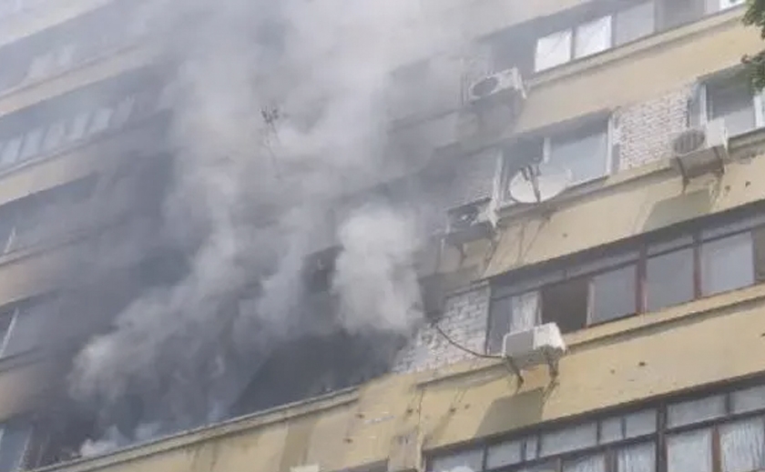Погибли домашние животные: в Днепре на ж/м Тополь горела квартира в многоэтажке