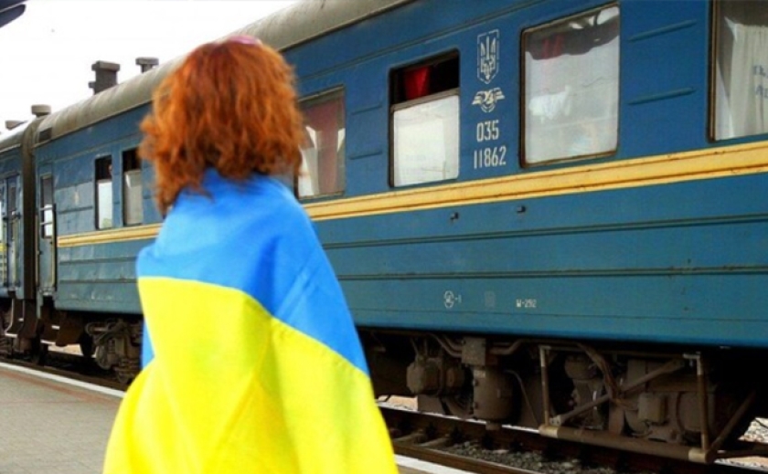 «Укрзалізниця» добавила вагоны в эвакуационный поезд Покровск – Днепр – Львов