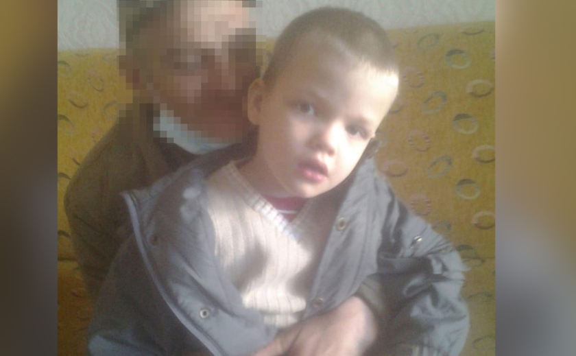 Мальчик не разговаривает: в Днепропетровской области пропал 6-летний ребенок