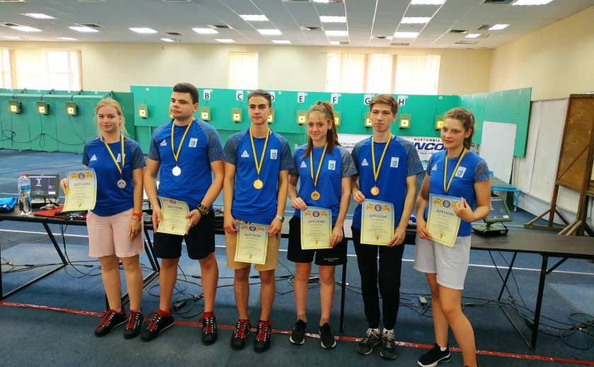 Днепровские спортсмены стали победителями и призерами чемпионата Украины по пулевой стрельбе