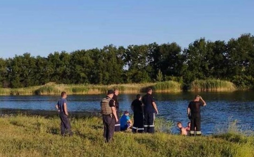У ставку на Дніпропетровщині потонув 66-річний чоловік