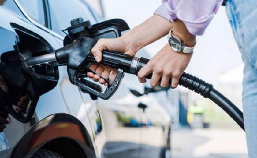 Ситуація з паливом у Дніпропетровській області: актуальні ціни на 27 липня
