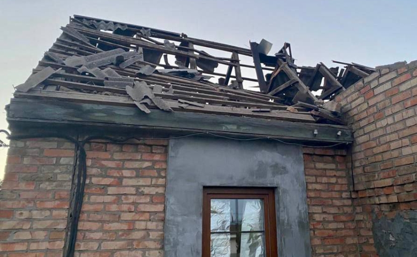 Одна тривога, чотири обстріли та двоє постраждалих: ситуація у Дніпропетровській області на ранок 7 серпня