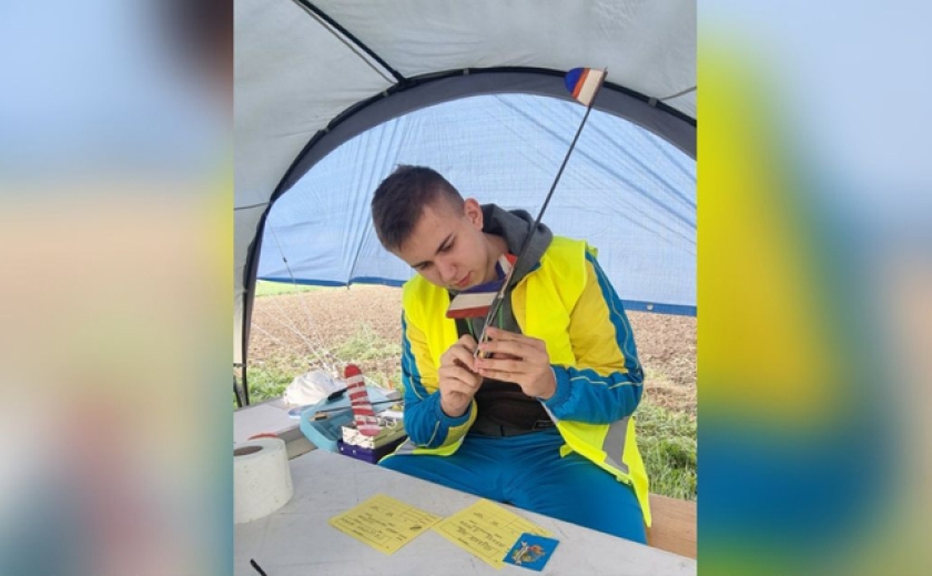 Студент-першокурсник з Дніпра Родіон Струзман виграв 1-й етап Кубку світу з ракетомоделювання серед юніорів в Словаччині