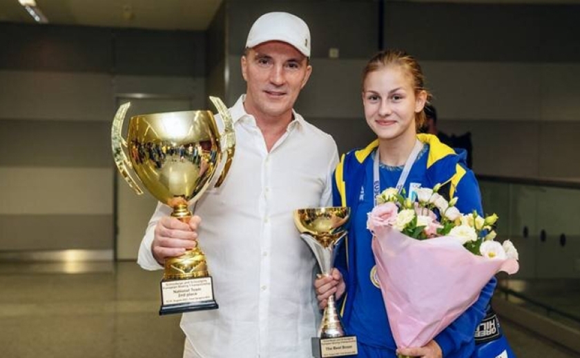 15-річна Анастасія Таран з Новомосковська Дніпропетровської області вдруге стала чемпіонкою Європи з бокса