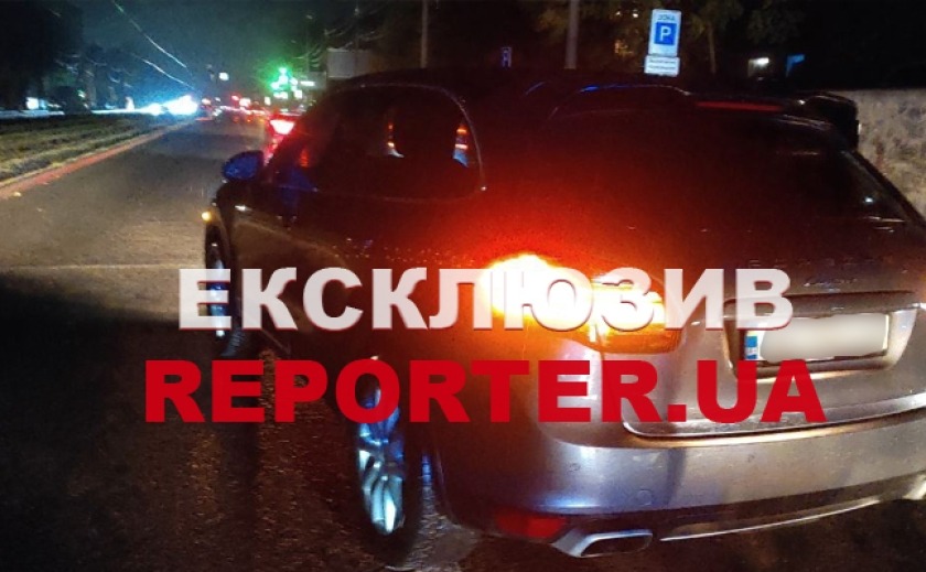 В Дніпрі в ДТП травмувалася пасажирка «Porsche Cayenne» В Дніпрі в ДТП травмувалася пасажирка «Porsche Cayenne»