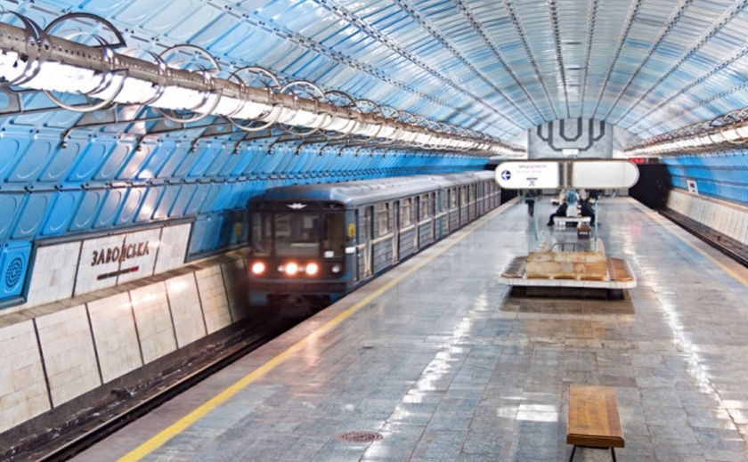 У метро Дніпра змінився графік руху поїздів: подробиці