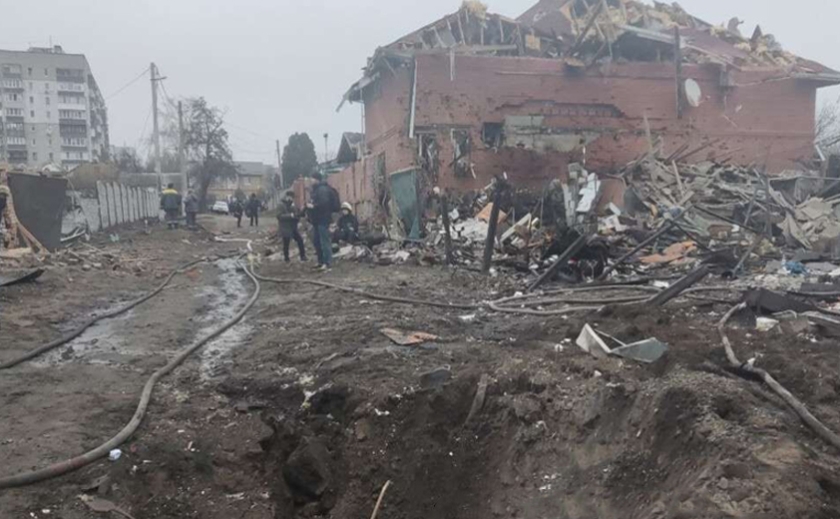 У Дніпрі мародери обкрадають будинки, зруйновані ракетним ударом: деталі