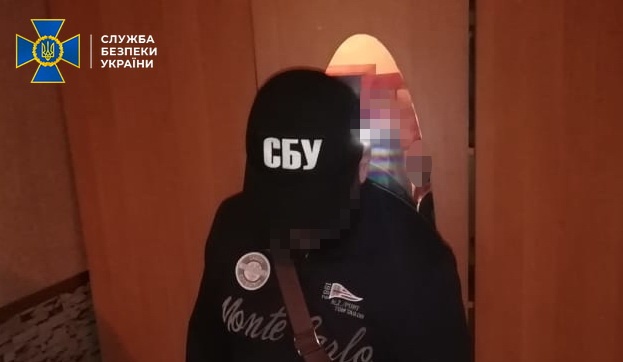 На Днепропетровщине экс-полицейский организовал банду и масштабный наркотрафик