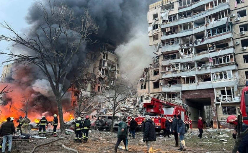 Трагедія на «Перемозі»: у лікарні Мечникова врятували вагітну, яка живе впритул до місця вибуху