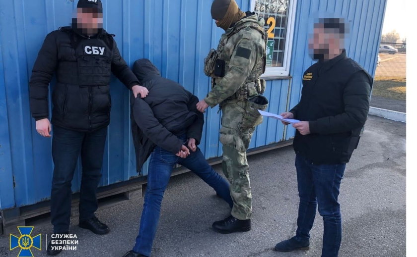 СБУ затримала зловмисників, які тероризували Дніпро