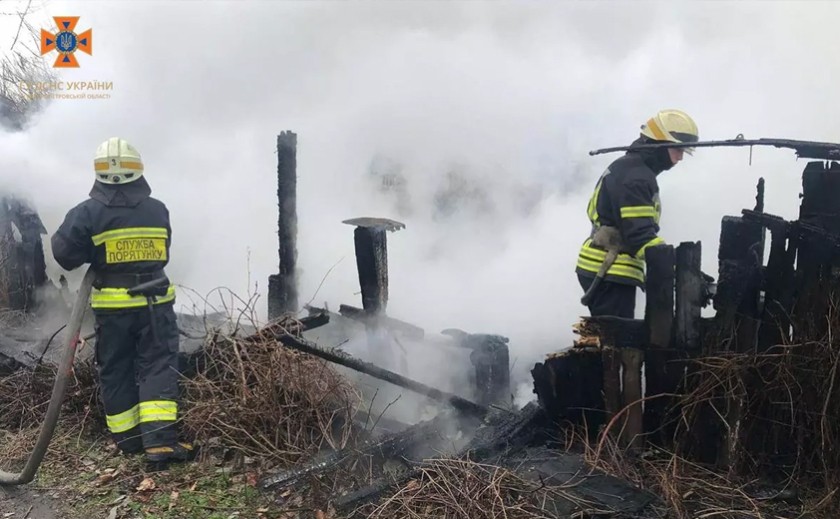 Пожежа у Самарському районі Дніпра: подробиці Пожежа у Самарському районі Дніпра: подробиці