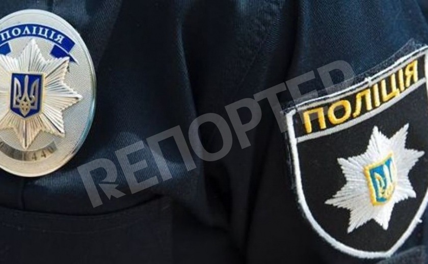Показал зубы. В Днепре покусали полицейского