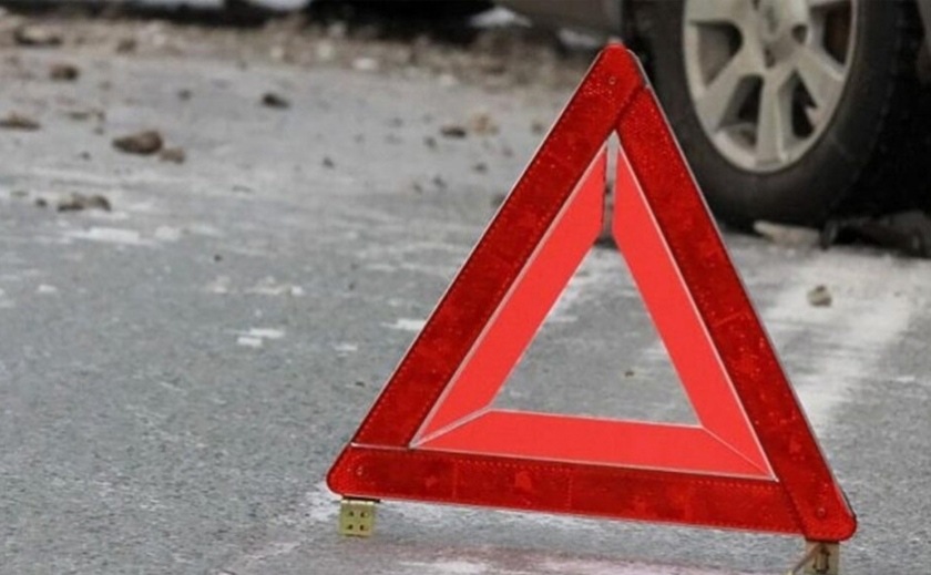 У Дніпрі на Київській фура збила пішохода на переході