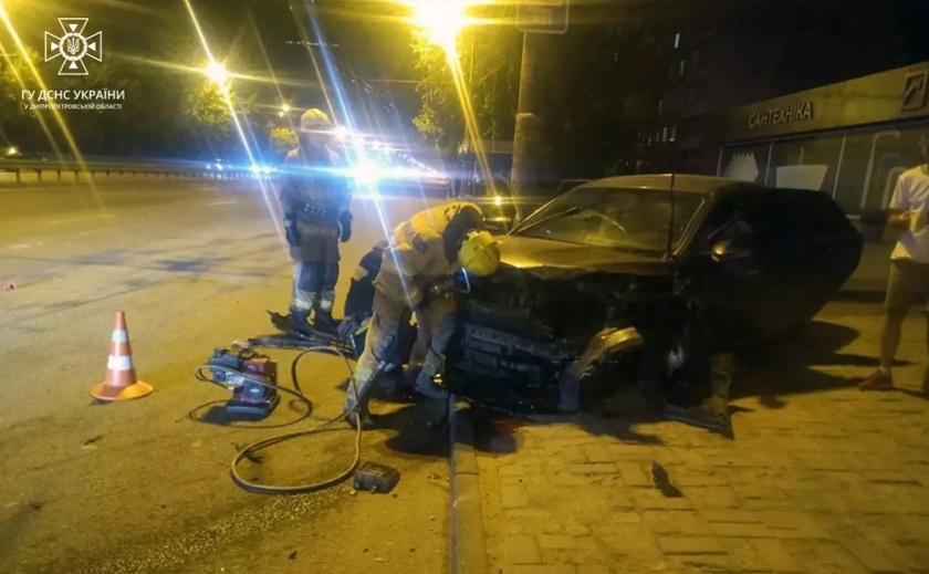 ДТП з потерпілим на Слобожанському проспекті у Дніпрі: деталі ДТП з потерпілим на Слобожанському проспекті у Дніпрі: деталі