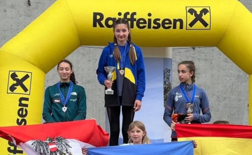Дніпрянка Рафаель Казбекова здобула золоту медаль на молодіжному Кубку Європи зі скелелазіння