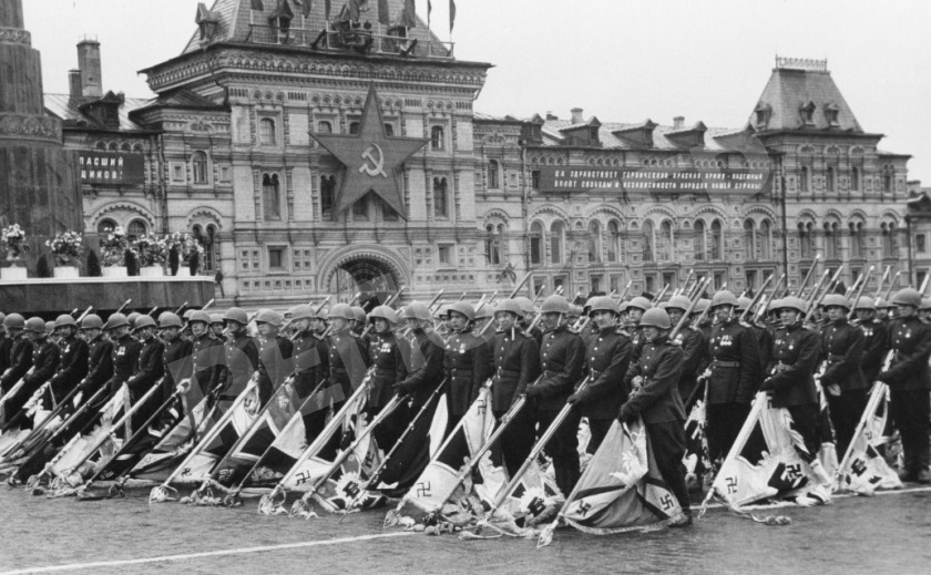 В Москве всё-таки состоится парад к 75-летию со Дня Победы
