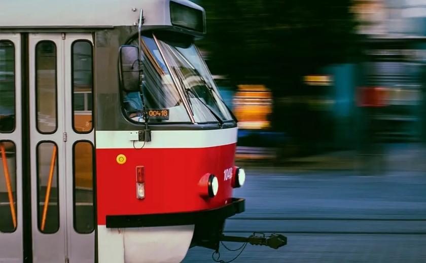У Дніпрі майже на місяць зміниться робота популярних трамваїв, тролейбусів та автобусів: деталі