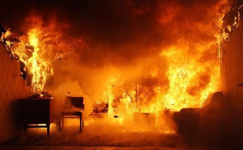 Необережне поводження з вогнем: у Запоріжжі під час пожежі загинула 84-річна жінка
