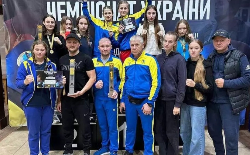 Жіночі збірна Дніпропетровської області з боксу посіла 1 місце на Чемпіонаті України