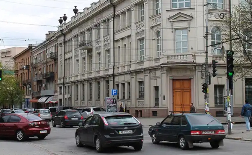 Здавав неіснуюче житло в центрі Дніпра: поліцейські викрили шахрая
