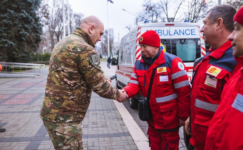 Службі екстреної меддопомоги Дніпропетровщини передали нові «швидкі»