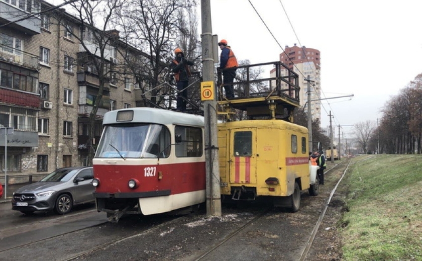 У Дніпрі трамваї №5 22 грудня будуть працювати за скороченим маршрутом