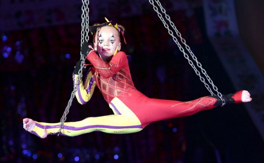 7-річна акробатка з Дніпра Олександра Шабалтій встановила рекорд України