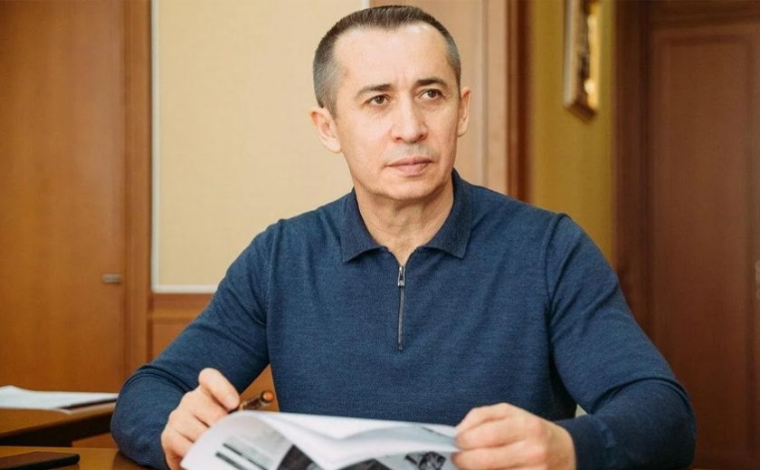 «Чому ми панькаємося зі сволотою, яка наживається на війні»: Загід Краснов прокоментував викрадення мільярда гривень на постачанні одягу для ЗСУ