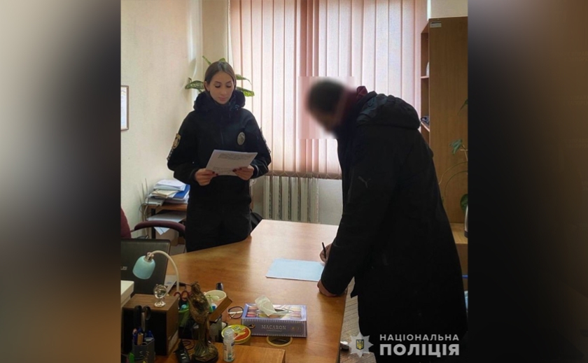 Грабували на вулицях міста: поліцейські Дніпра виявили двох зловмисників